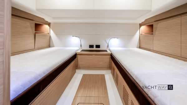 Pardo Yachts 43 image