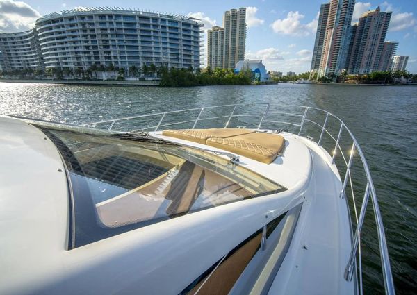 Azimut 48 Flybridge image