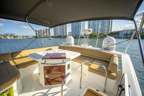 Azimut 48 Flybridge image