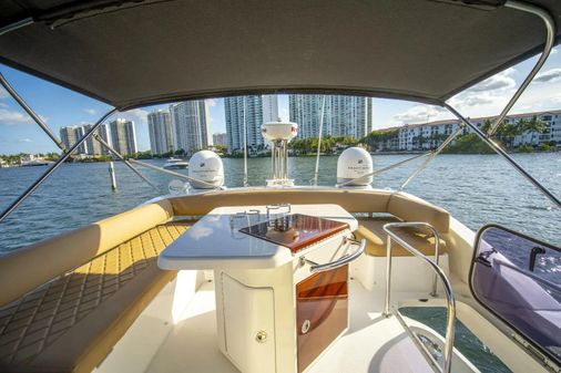 Azimut 48 Flybridge image