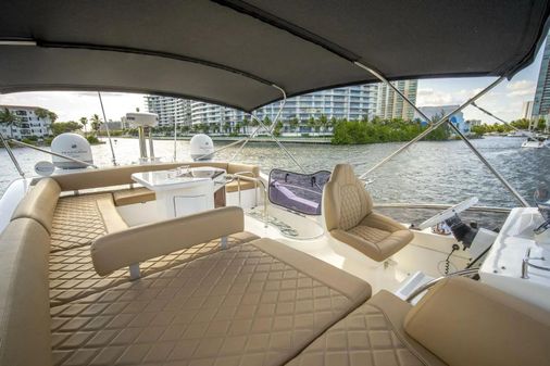 Azimut 48 Flybridge image