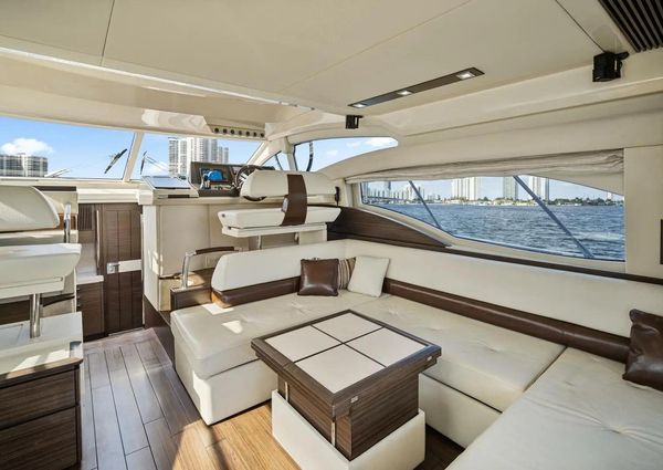 Azimut 48 Flybridge image