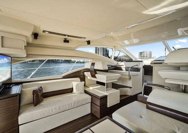 Azimut 48 Flybridge image