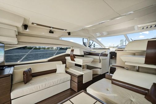 Azimut 48 Flybridge image