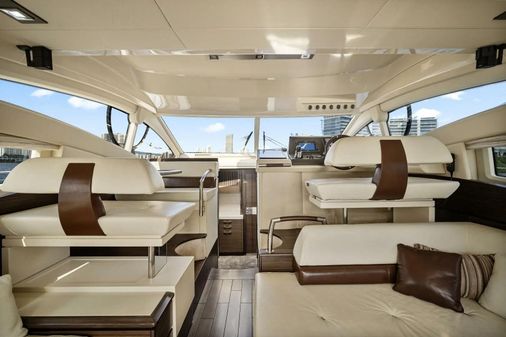 Azimut 48 Flybridge image