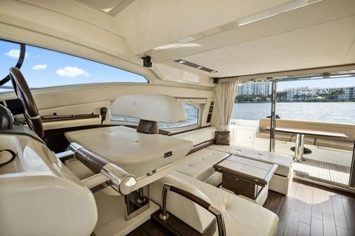 Azimut 48 Flybridge image