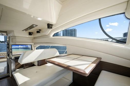 Azimut 48 Flybridge image