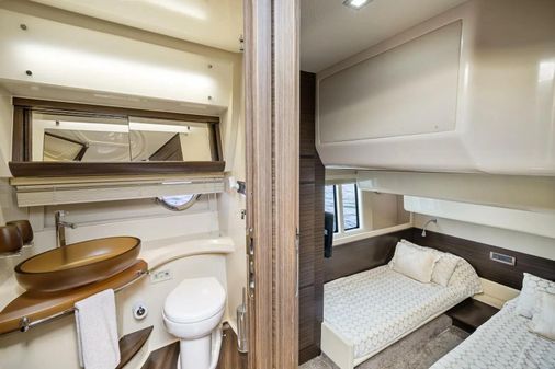 Azimut 48 Flybridge image