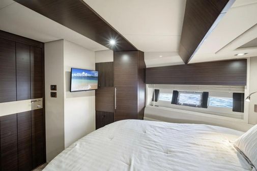 Azimut 48 Flybridge image