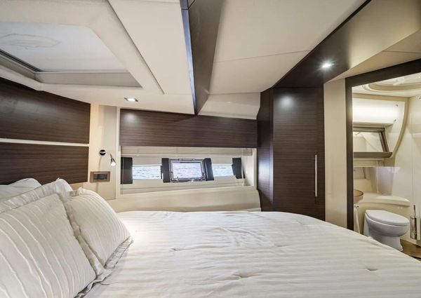 Azimut 48 Flybridge image