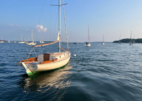 Herreshoff H28 image