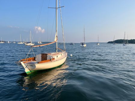 Herreshoff H28 image