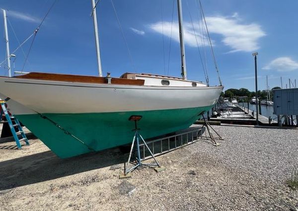 Herreshoff H28 image