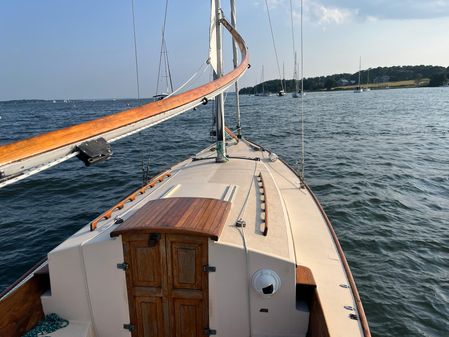 Herreshoff H28 image