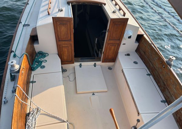 Herreshoff H28 image