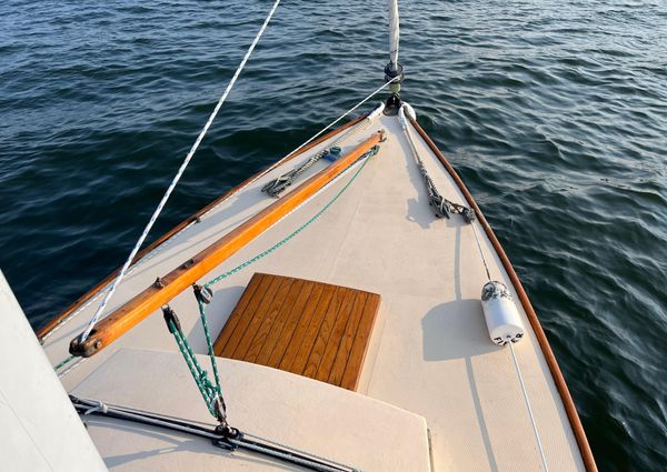 Herreshoff H28 image