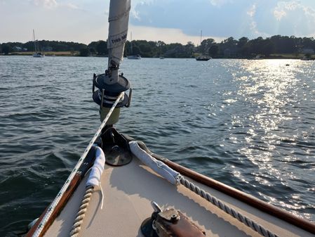 Herreshoff H28 image