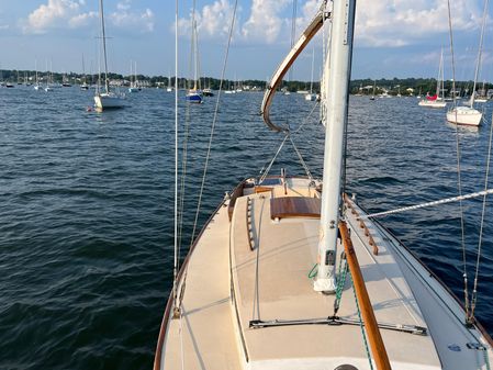 Herreshoff H28 image