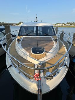 Sea Ray 400 Sundancer image