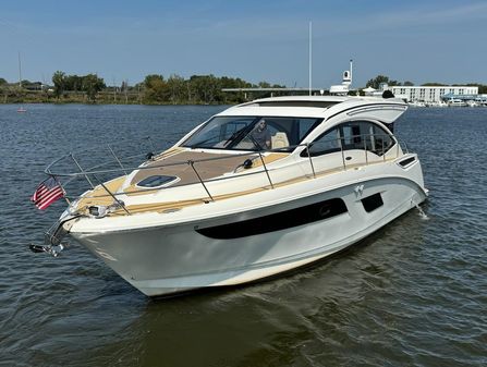 Sea Ray 400 Sundancer image