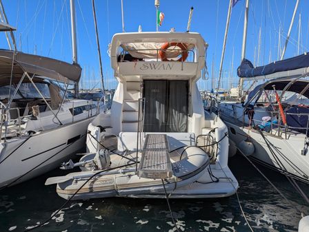 Azimut 42 image