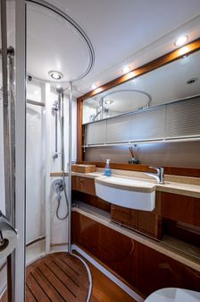 Viking Sport Cruisers 53 image