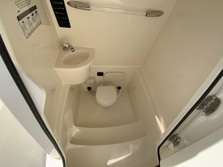 Cobia 262 Center Console image