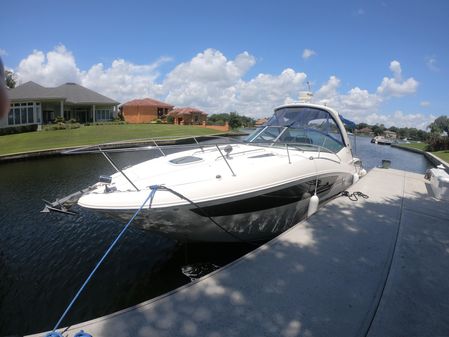 Sea Ray 330 Sundancer image