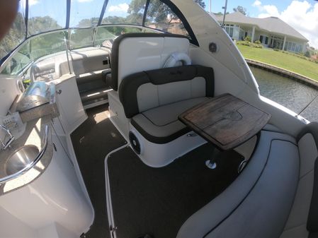 Sea Ray 330 Sundancer image