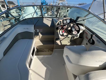 Sea Ray 260 Sundancer image