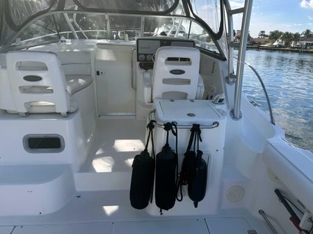 Boston Whaler 305 Conquest image