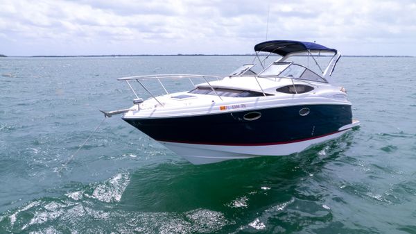 Regal 30 Express