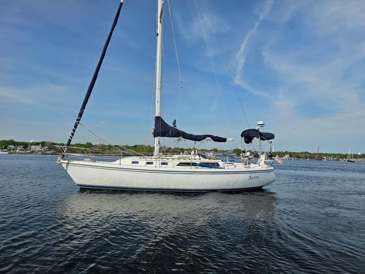 Catalina 34-MKII - main image