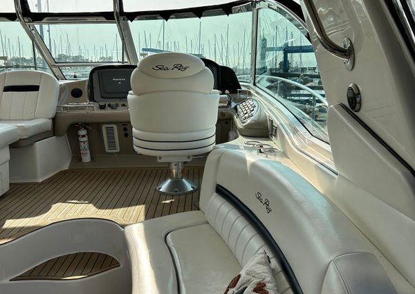 Sea Ray 52 Sundancer image