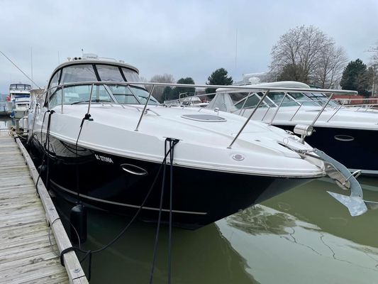 Sea Ray Sundancer - main image