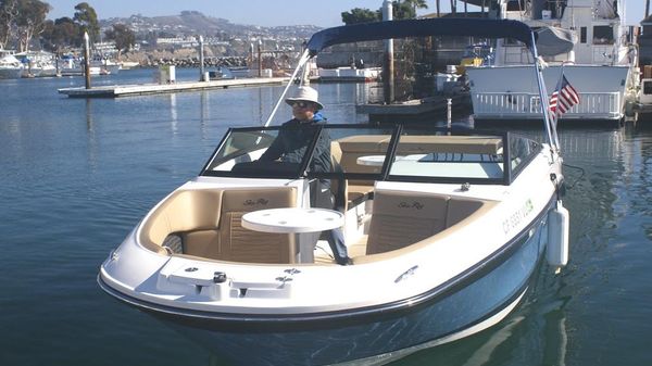 Sea Ray 230 SPX OB