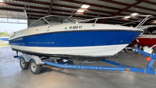 Bayliner 212 