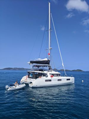 Lagoon 46 - main image