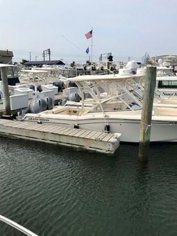 Grady-White Freedom 255 image