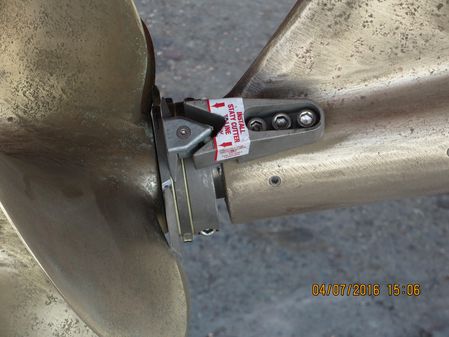 Sabre 42 Flybridge image