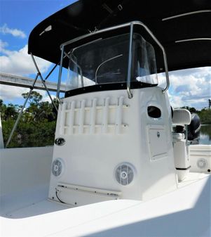 Boston Whaler 220 Dauntless image