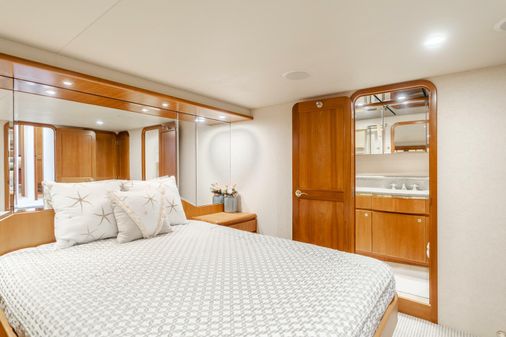 West Bay 58 Pilothouse image