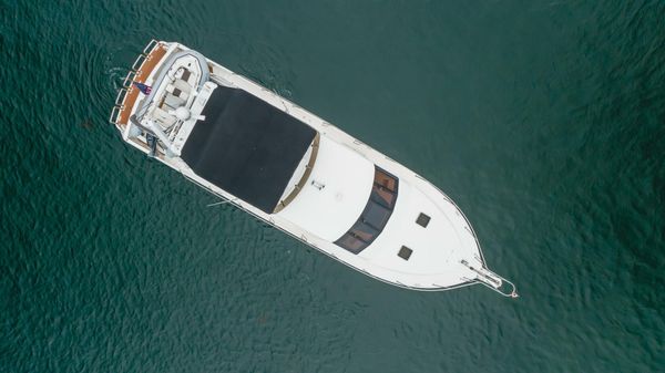 West Bay 58 Pilothouse image