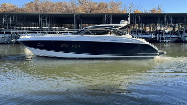 Princess V39