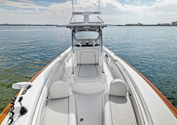 Valhalla Boatworks V-33 Center Console image