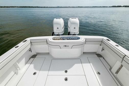 Valhalla Boatworks V-33 Center Console image