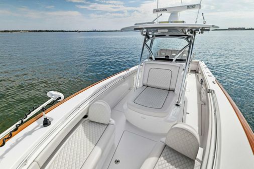 Valhalla Boatworks V-33 Center Console image