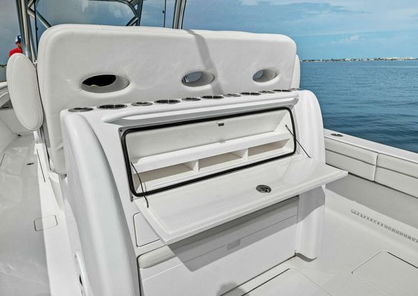 Valhalla Boatworks V-33 Center Console image