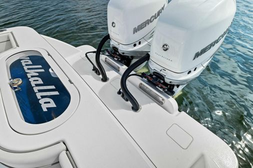 Valhalla Boatworks V-33 Center Console image