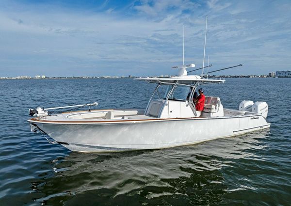 Valhalla Boatworks V-33 Center Console image